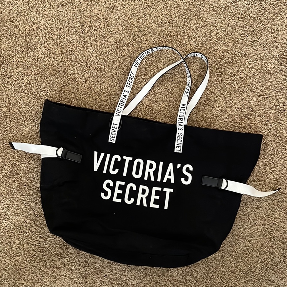 Victoria’s Secret tote bag